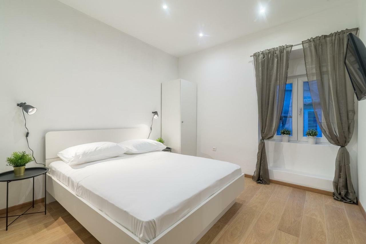 Studios&Apartments Porto Zadar Exterior foto